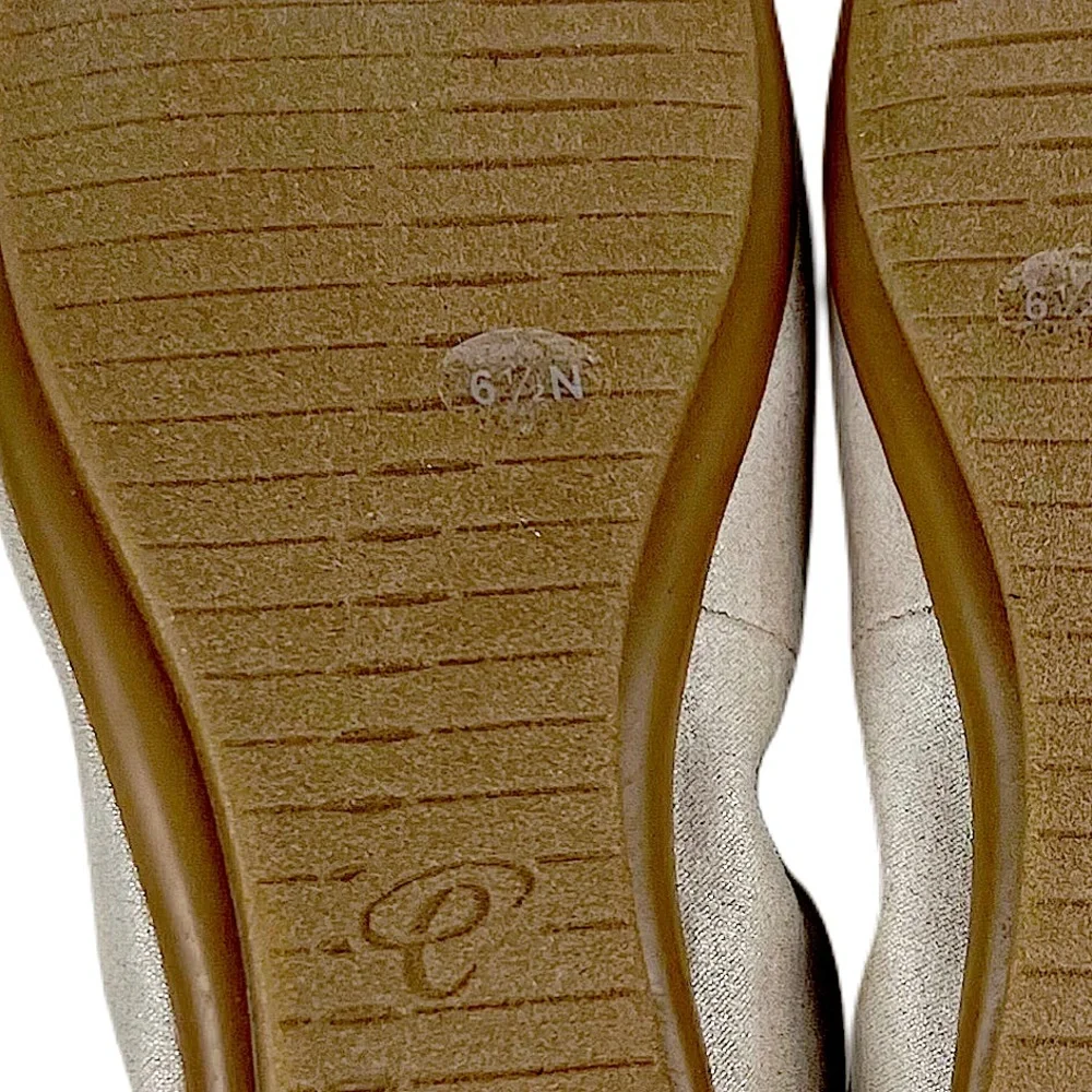 Easy Spirit Metallic Champagne/Silver Segessica Ballet Flat Size 6.5 by
